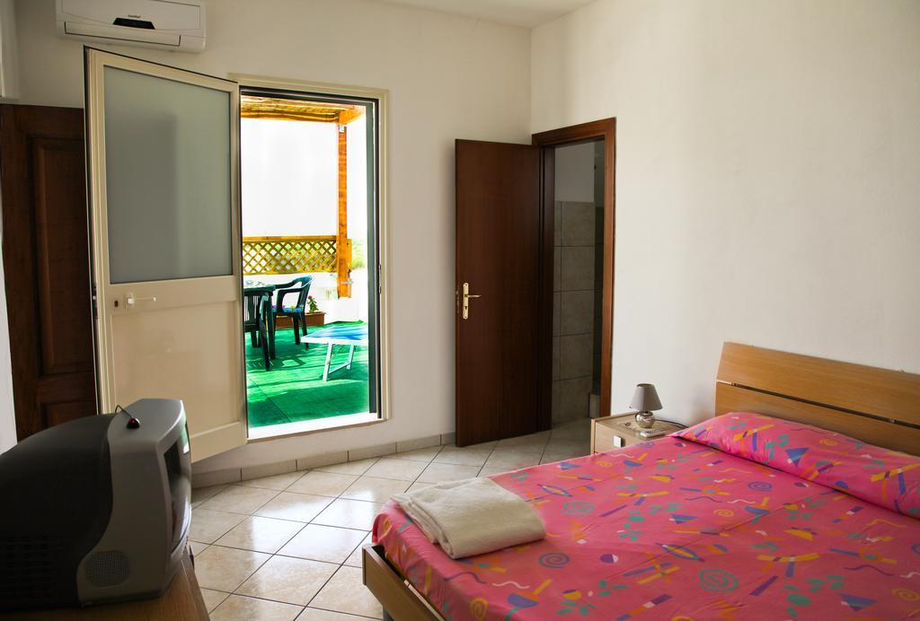 Bonjour Bed & Breakfast Morciano di Leuca Room photo
